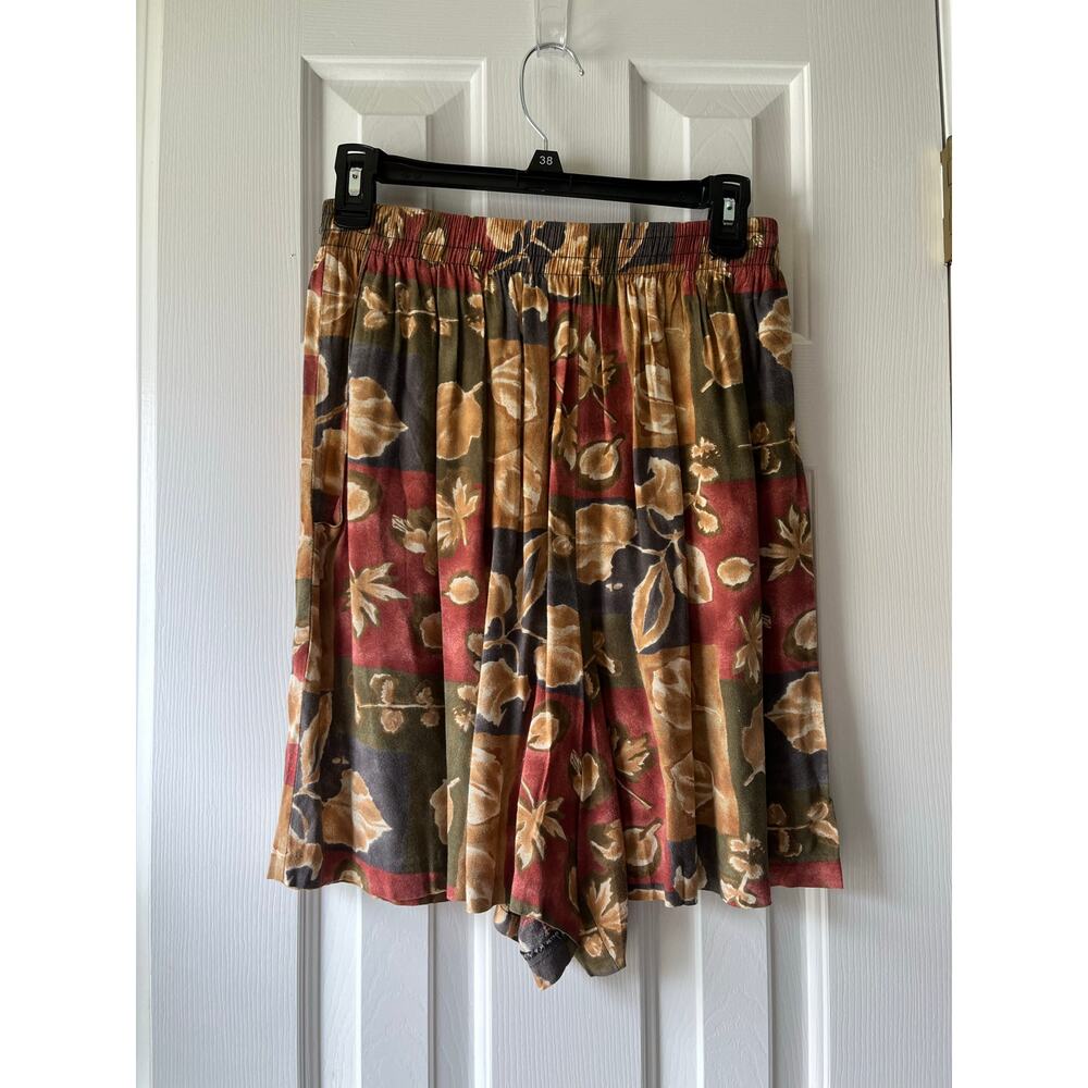 Briggs New York Fall Leaf Multicolored Flowy Shorts Size 12